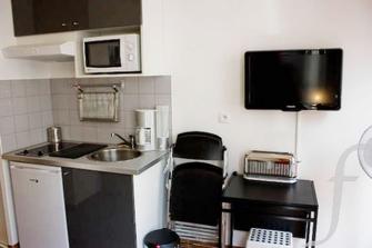 cocina y televisor